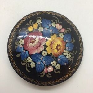 Vtg Signed Russian Hand Painted Round Black Lacquer Wooden Floral Brooch Pin